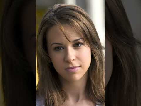 What You Probably Don't Know About Lacey Chabert