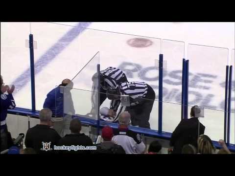 Marcus Foligno vs Keith Aulie Mar 26, 2013