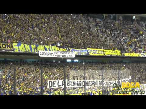 "Hinchada hay una sola" Barra: La 12 &bull; Club: Boca Juniors