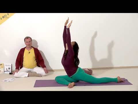Sitzhaltung mit Leistendehnung - 2 Variationen - Yoga Asana Lexikon