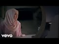 Siti Nurhaliza - Menatap Dalam Mimpi