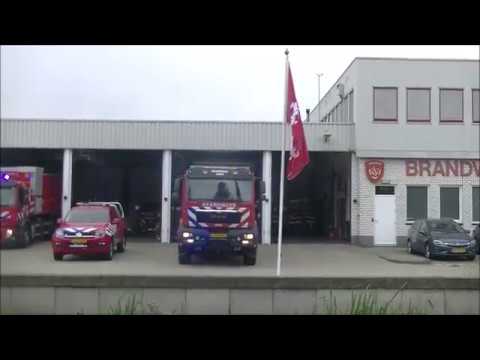 showtjes brandweer  haakarm en jeep en tankautospuit  van  Beverwijk oost
