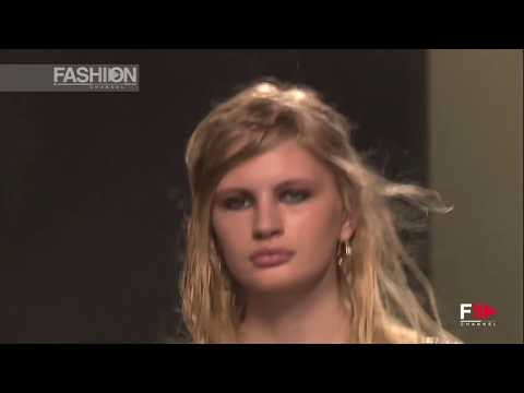 ANA LOCKING Mercedes Benz Madrid FW Fall 2016 2017 by Fashion Channel