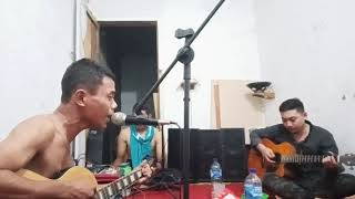 Download lagu uk's - karena pepatah lukaku berdarah (latian aja) mp3