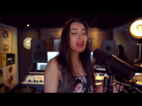 Señorita - Shawn Mendes / Camila Cabello (cover by Debrah Jade)