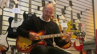 Video thumbnail for Epiphone Es-335 Figured Top Raspberry Teaburst- Rimmers Music by Rimmers Music