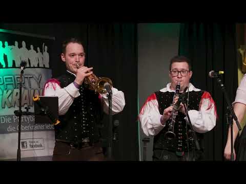 Teuflische Oberkrainer - Auf der Almhütte