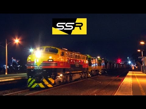 16 Diesel Locomotive Transfer! - Trains Australia