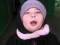 6 летняя девочка которая любит брать за щёку"Piarov2012" 