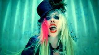 Avril lavigne - I don&#39;t have to try (Deluxe video)