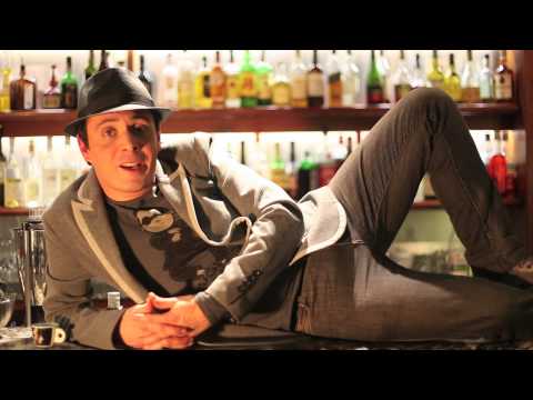 Matteo Brancaleoni - Cosa hai messo nel caffè? (Official Music Video)