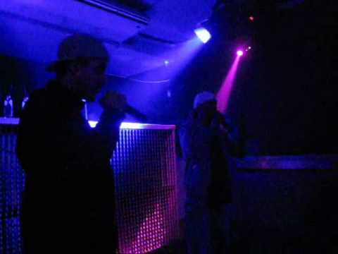 S.O.S (Moctu & Lil' Moctu) Ft. N.A.G (O.G & Uzi) - Rapalicious # 1 (Club Jade) Zandvoort (Part. 1)