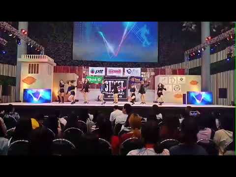 180512 StreetWorldThailand2018 - The Nebula Project Cover Weki Meki