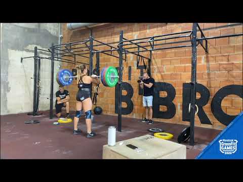 Women's Event 2, Laura Horváth, 275 lb