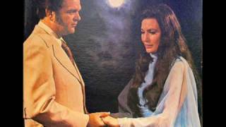 Conway &amp; Loretta - Louisania Woman Mississippi Man