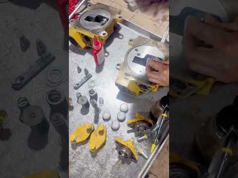 CAT 313D2 Hydraulic Pump 391-9442 Repair Installation Demo