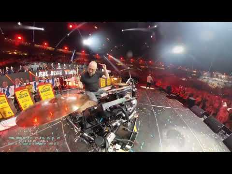 LIEBE DEINE STADT (Live @ Lachende Kölnarena 2023) • 90% Drumcam