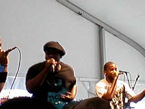 Brokn Englsh - Cherry Popper @ Brooklyn Hip-Hop Festival '09, NYC, 6/20/09.