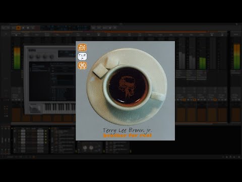 Make 90s Tech House Chord Stabs