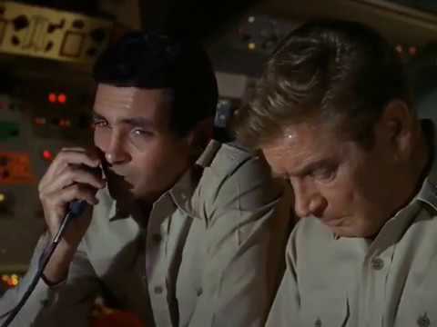 VIAJE AL FONDO DEL MAR - Temp 3 - Cap 22 - SIN ESCAPE DE LA MUERTE