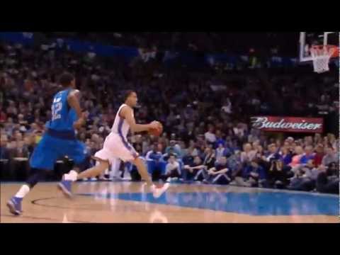 Russell Westbrook under the legs pass to KevMart on the break