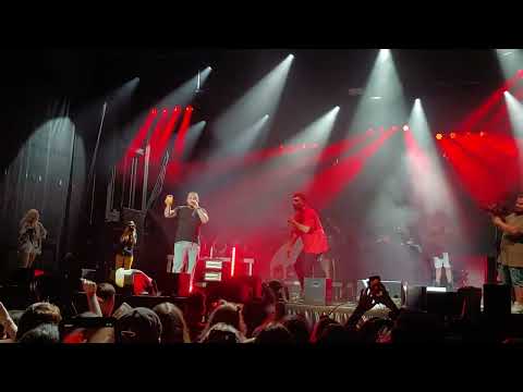 Ledri Vula x Lumi B - KISS KISS [live] @ alba festival 2019 (1/2)