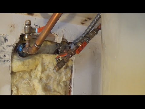 image-What is plumbing of a wall?