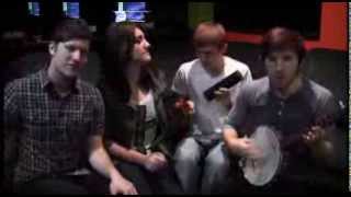 The Highlites - Rockin&#39; Around the Christmas Tree