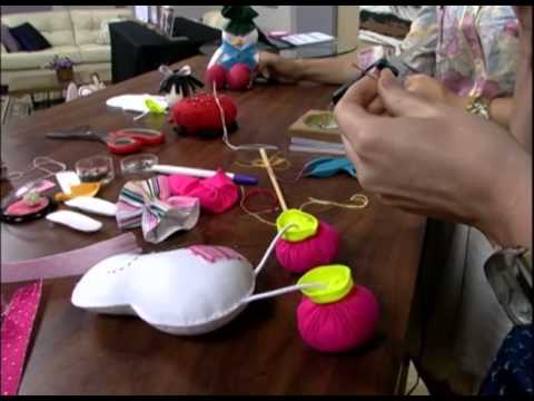 Mulher.com - 06/11/2012 - Mônica Forti - Boneco de neve em feltro 2/2