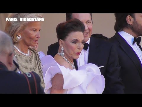 Joan Collins