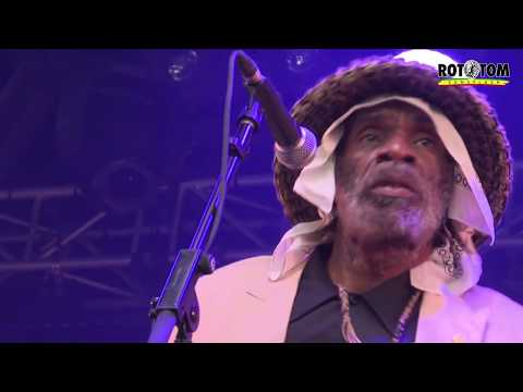 ISRAEL VIBRATION sing JAILHOUSE ROCKIN live @ Rototom Sunsplash 2019