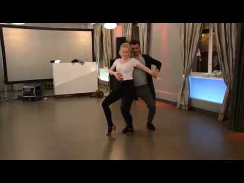 Bachata Sensual Saturday Lesson with music, Alex Alberola at Åpen Scene in Oslo