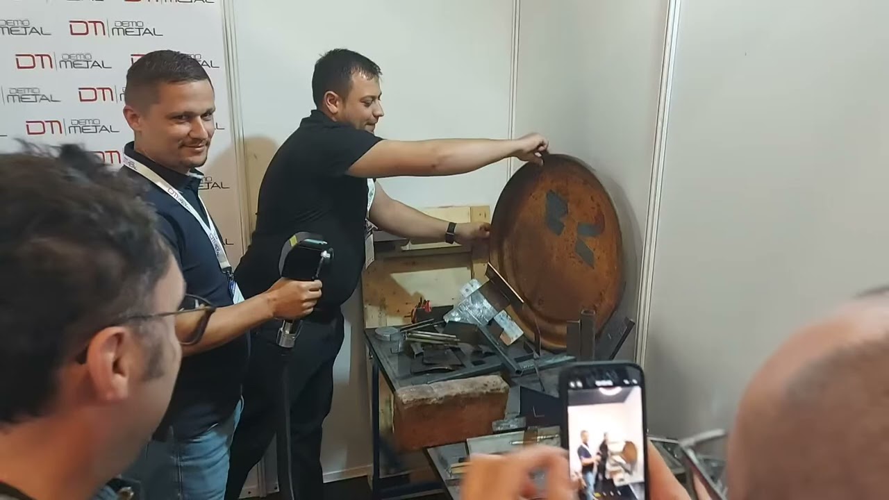Uzinex la Demo Metal Brașov, târg specializat în prelucrarea metalului