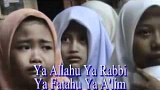 Download lagu Aeman Buatmu Ibu mp3