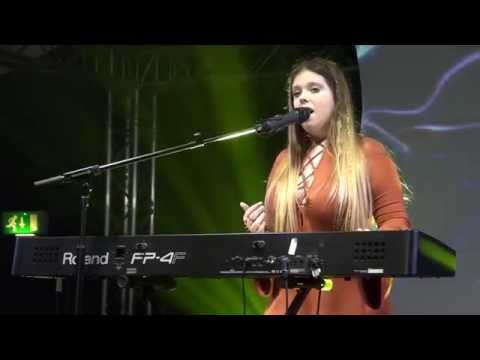 IN FOR THE KILL – LA ROUX performed by RACHEL ANN at TeenStar singing contest