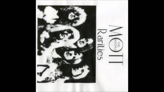 Mott the Hoople - Walking With A Mountain Live 1974