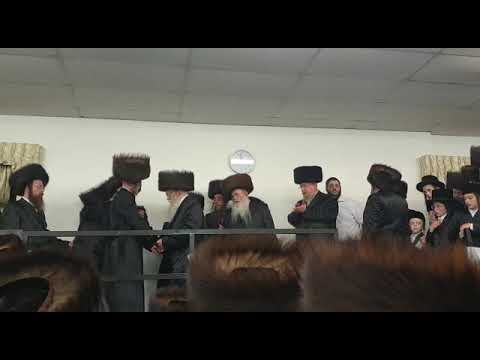 שמחת החתונה בבית פשעווארסק