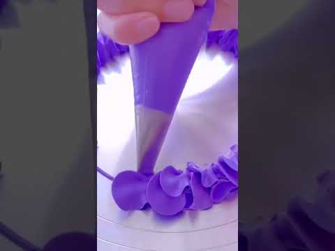 How to Use Cake Decorating Tip?#youtuber #ytstudio #shorts#800subs #nosheenartsandcookingideas
