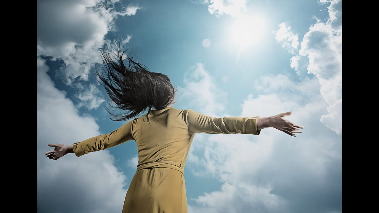 UWIERZYĆ, odnaleźć i pokochać siebie, nie jest łatwe...