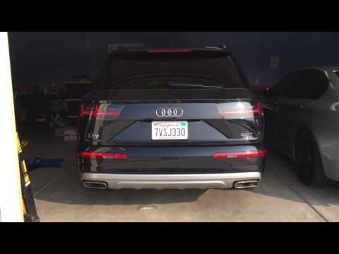 Audi Q7 Blackline Taillight in US