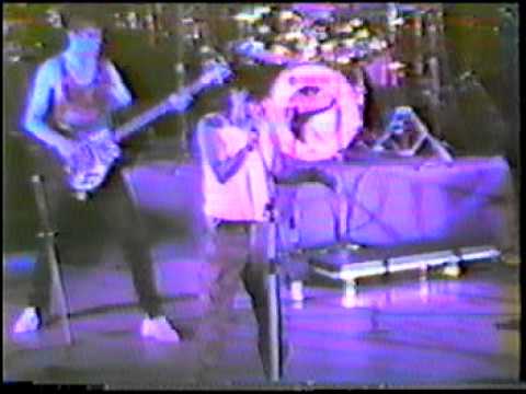 FUZZ-TEMA DESTELLOS EN TEATRO BAMBALINAS 27-12-1986