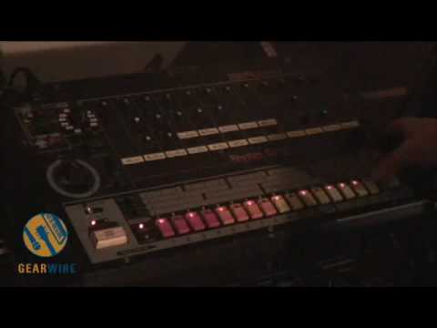 x0xb0x And Roland TR-808: Roland Makes The Folger's Switch
