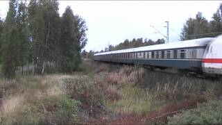 preview picture of video '02.09.2011 18:52 passenger train H410 Rovaniemi - Kokkola passes Alppila'