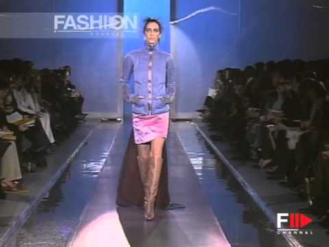 "Fendi" Autumn Winter 2003 2004 Milan 5 of 5 Pret a Porter Woman by FashionChannel