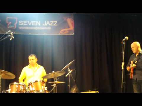 Billy Buckley (gtr.) band at www.sevenjazz.co.uk with Eryl Roberts drums and Steve Brown, keys.
