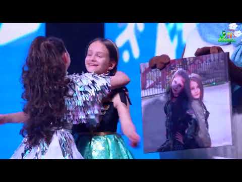 Ariana Maistrov & Ilinca Verbițchi - Hai afară la zăpadă (Gurinel TV 10 Ani)