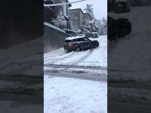 [Part 1] RANGE ROVER Sport Driver FAILS to Climb Snowy Street WITH Snow Tires Michelin Alpin
