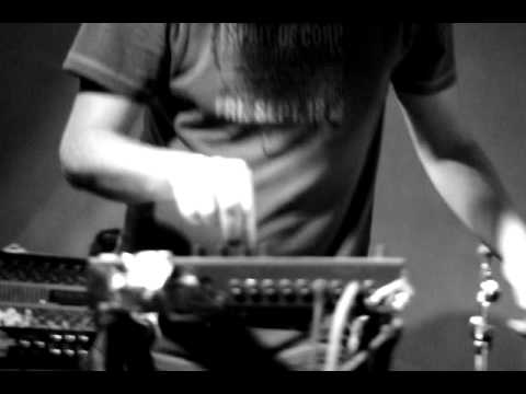 samoleti tanki korabli - dancefloor