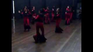 preview picture of video 'Fin de curso de la Escuela de Artes Escenias Segundo Joaquin Delgado.Baile Española'