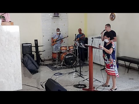 Mostra-me o caminho, mostra-me a luz, mostra-me Jesus.